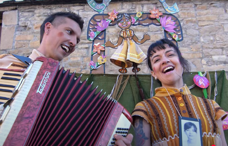 la niña jaguar – copia